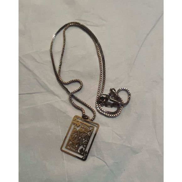 GOLD KING CARD NECKLACE - Picture 2 of 6